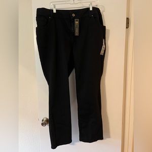 NWT, Lee Jeans, Black, Straight Leg, Relaxed Fit, 20P